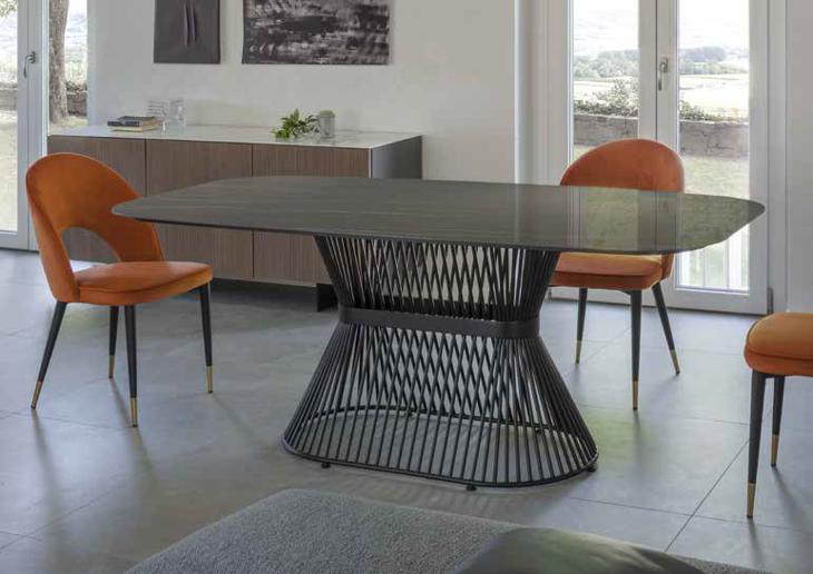 Tavolo Mod. URANIA ELLITTICO