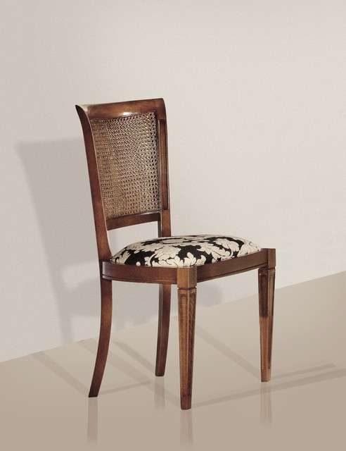 Sedia con schienale in paglia di Vienna in arte povera, finitura noce, con la seduta a fiori