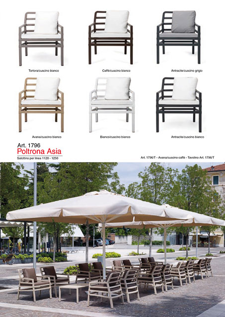 Poltrona e tavolino Asia