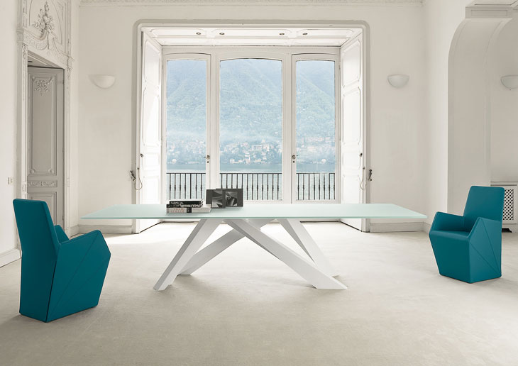 Tavolo Modello Big Table e Sedia Nadir 