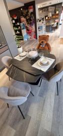 Tavolo in gres 90x120 allungabile a 180 8 persone
